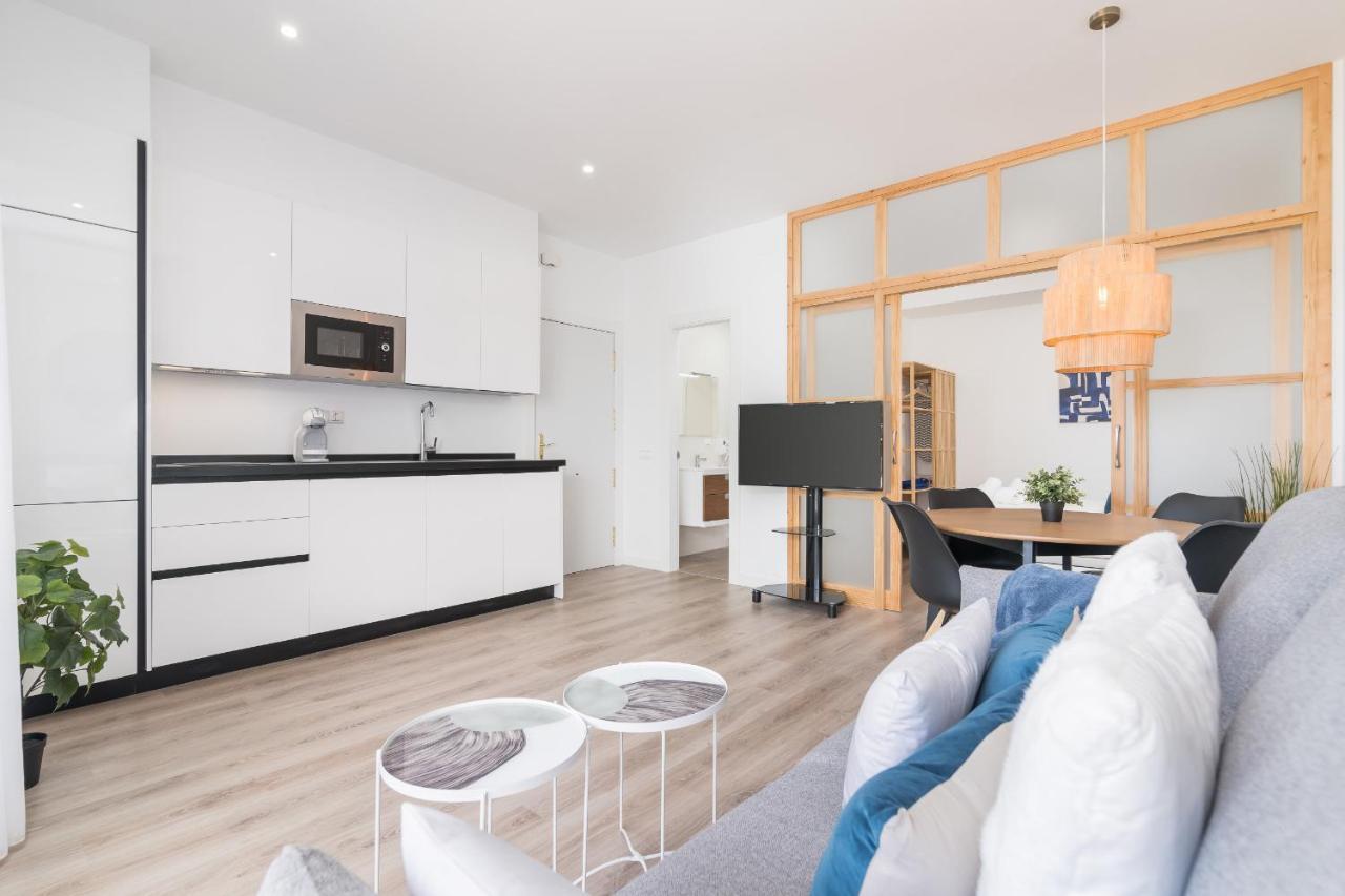 Suite Homes Hesperides Garden Beach Малага Экстерьер фото